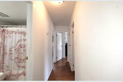 1360 Devonshire Lane, Hoffman Estates, IL 60169 - Photo 14