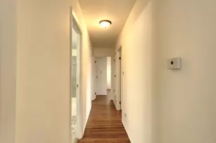 1360 Devonshire Ln, Hoffman Estates, IL 60169 - Photo 16