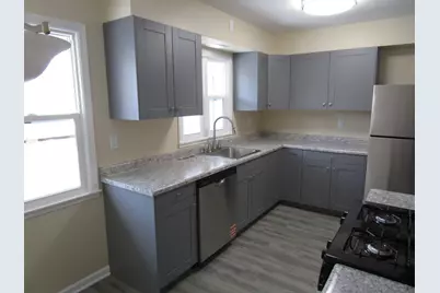 306 N Grant Street, Harvard, IL 60033 - Photo 6