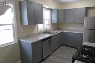 306 N Grant St, Harvard, IL 60033 - Photo 6