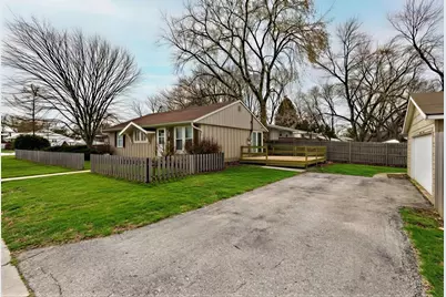2119 Hermon Avenue, Zion, IL 60099 - Photo 18