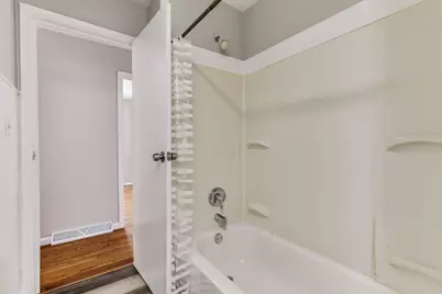 2119 Hermon Avenue, Zion, IL 60099 - Photo 10