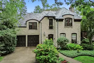 [Address not provided], River Forest, IL 60305 - Photo 2