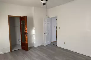 102 W 3rd St, Oglesby, IL 61348 - Photo 8