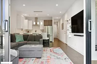 4014 N Mozart Street #2, Chicago, IL 60618 - Photo 4