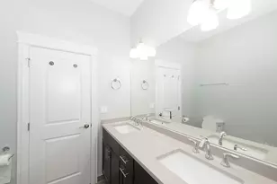 520 N Western Ave, Chicago, IL 60612 - Photo 22