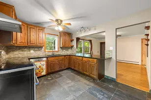 18000 Armitage Ct, Homewood, IL 60430 - Photo 8