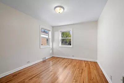 6707 N Whipple Street, Chicago, IL 60645 - Photo 10