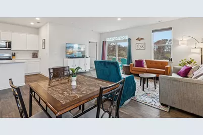 952 Darwin Street, North Aurora, IL 60542 - Photo 6