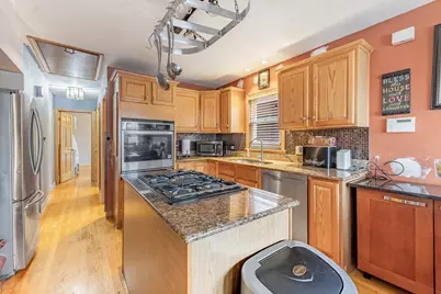 6928 W 63rd Place, Chicago, IL 60638 - Photo 12