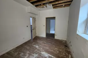 7133 S Constance Ave, Chicago, IL 60649 - Photo 12