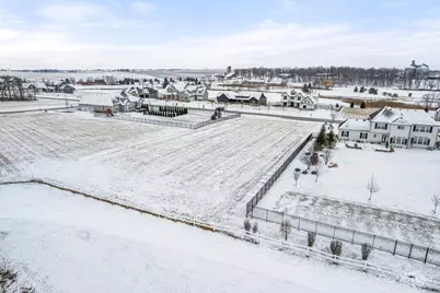 7432 Clubhouse Drive, Yorkville, IL 60560 - Photo 4