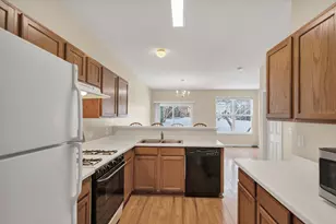 573 Telluride Dr, Gilberts, IL 60136 - Photo 14