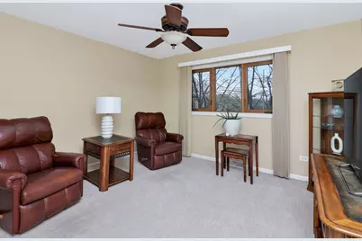 1204 Sleepy Hollow Lane, Darien, IL 60561 - Photo 16