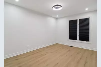 325 Colony Green Drive, Bloomingdale, IL 60108 - Photo 18