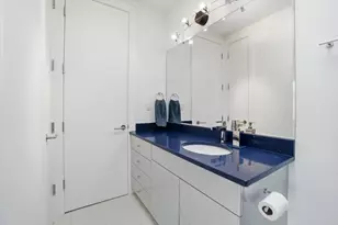 920 St Stephens Green, Oak Brook, IL 60523 - Photo 58