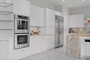 920 St Stephens Green, Oak Brook, IL 60523 - Photo 24