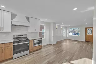 3243 W 112th Pl, Chicago, IL 60655 - Photo 6