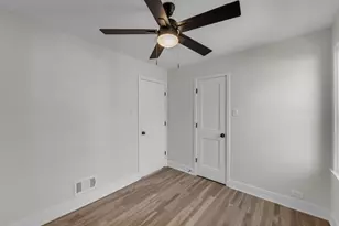 3243 W 112th Pl, Chicago, IL 60655 - Photo 16