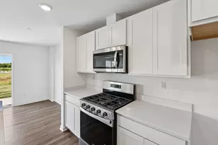 3545 Richardson Cir, Yorkville, IL 60560 - Photo 6