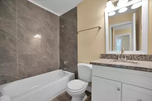 1295 Pearl Ave, Glendale Heights, IL 60139 - Photo 12