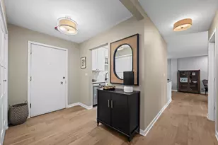 2300 Windsor Mall, Park Ridge, IL 60068 - Photo 2