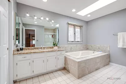 1515 Forever Avenue, Libertyville, IL 60048 - Photo 18