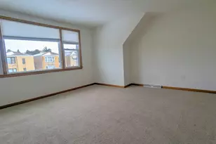 6038 N Elston Ave, Chicago, IL 60646 - Photo 4