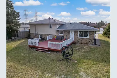 7818 W 101st Place, Palos Hills, IL 60465 - Photo 6