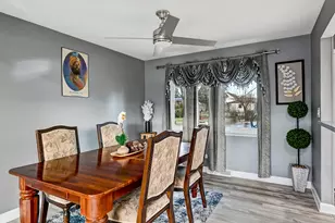 7818 W 101st Pl, Palos Hills, IL 60465 - Photo 14