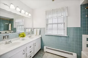 1245 Canterbury Ln, Glenview, IL 60025 - Photo 22