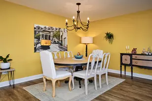 740 Creekside Dr, Mount Prospect, IL 60056 - Photo 4