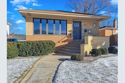 9717 S Kenneth Avenue, Oak Lawn, IL 60453 - Photo 1