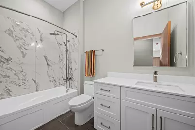 839 Madison Street #202, Oak Park, IL 60302 - Photo 12