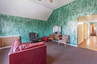 8111 S Muskegon Avenue, Chicago, IL 60617 - Photo 12