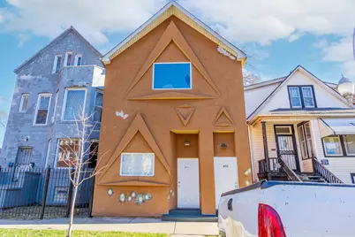 8111 S Muskegon Avenue, Chicago, IL 60617 - Photo 1