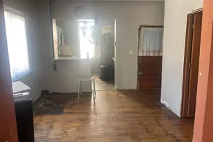 2213 S Oakley Ave, Chicago, IL 60608 - Photo 6