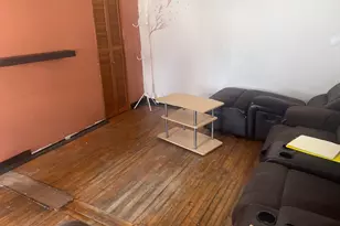 2213 S Oakley Ave, Chicago, IL 60608 - Photo 8