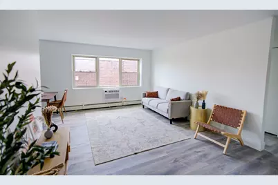 7250 N Western Avenue #213, Chicago, IL 60645 - Photo 8