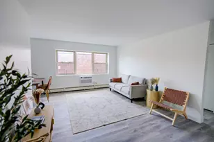 7250 N Western Ave, Chicago, IL 60645 - Photo 8