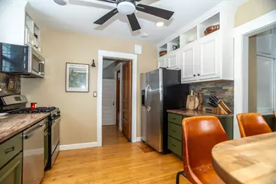 415 N Harvey Avenue, Oak Park, IL 60302 - Photo 10