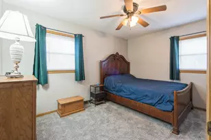 3323 25th Ave, Rock Island, IL 61201 - Photo 14