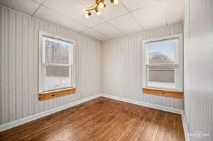 421 N Neltnor Blvd, West Chicago, IL 60185 - Photo 8