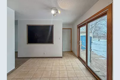 215 Baird Street, Dakota, IL 61018 - Photo 8