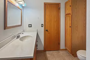 215 Baird St, Dakota, IL 61018 - Photo 10