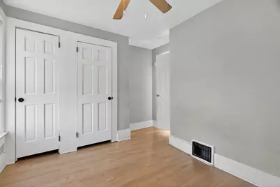 301 S Ottawa Street, Joliet, IL 60436 - Photo 28