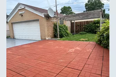 7427 Tripp Avenue, Skokie, IL 60076 - Photo 36