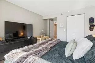 345 N La Salle Dr, Chicago, IL 60654 - Photo 36