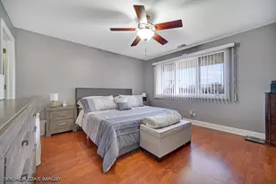 5359 Edison Ave, Oak Lawn, IL 60453 - Photo 8