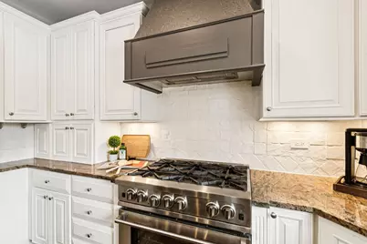 8017 Insignia Court, Long Grove, IL 60047 - Photo 10